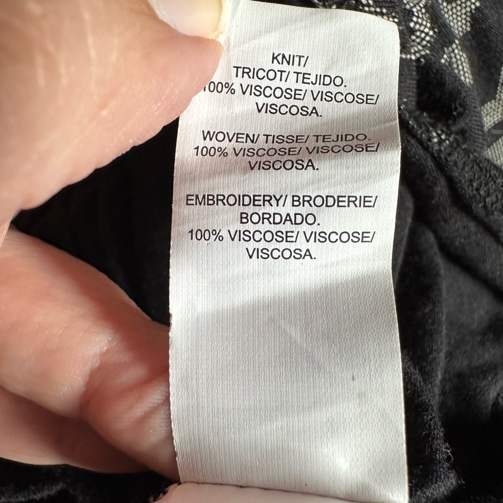 Lucky Brand Boho Witchy Embroidered Top - Picture 14 of 14